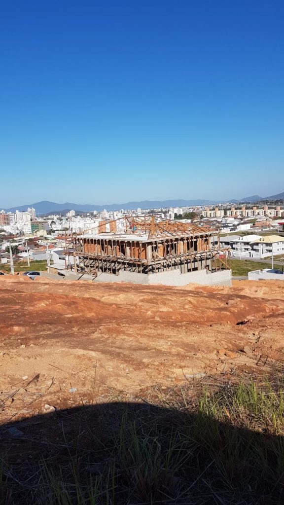 Vista Lateral Ed. Manoel Gervázio - Proprieta Construtora - Green Village - Palhoça